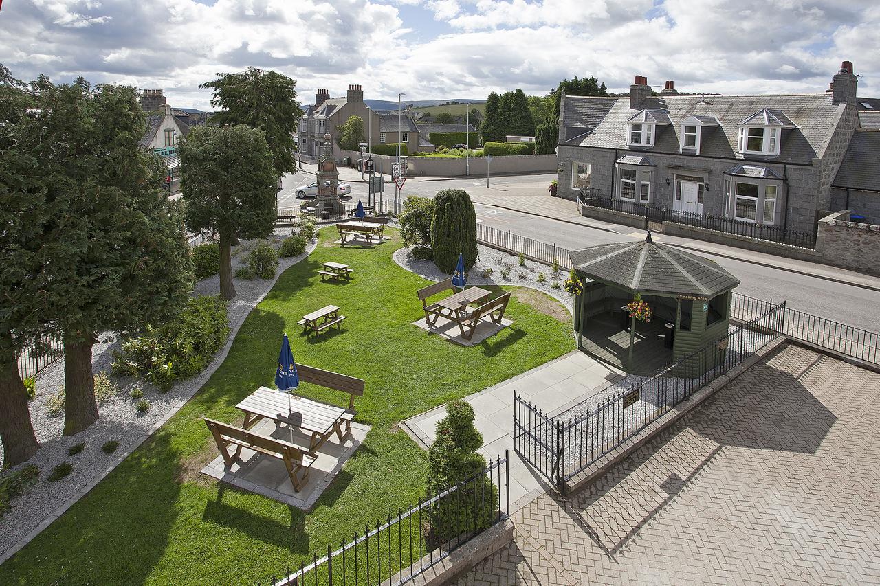 Haughton Arms Hotel Alford  Exteriör bild